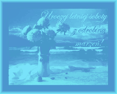 Białe kwiaty nad morzem uroczej soboty